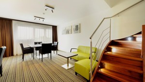 Duplex